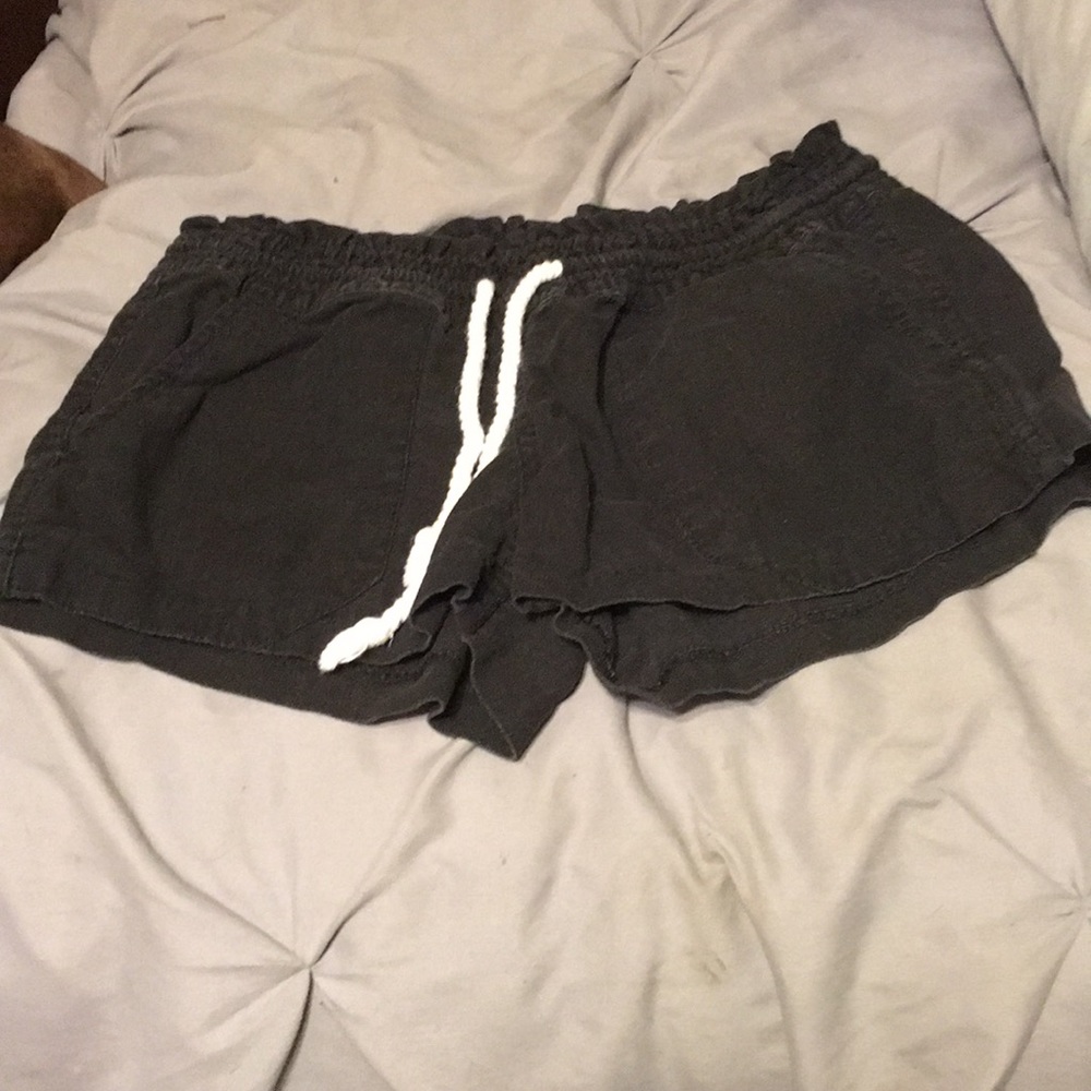 Roxy Oceanside Shorts Size small